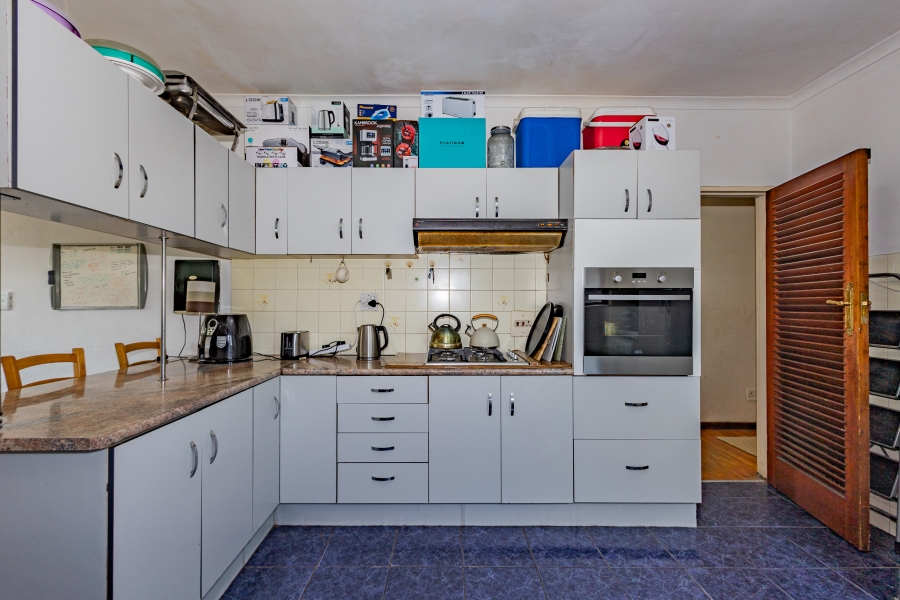 4 Bedroom Property for Sale in Fairfield Estate Western Cape